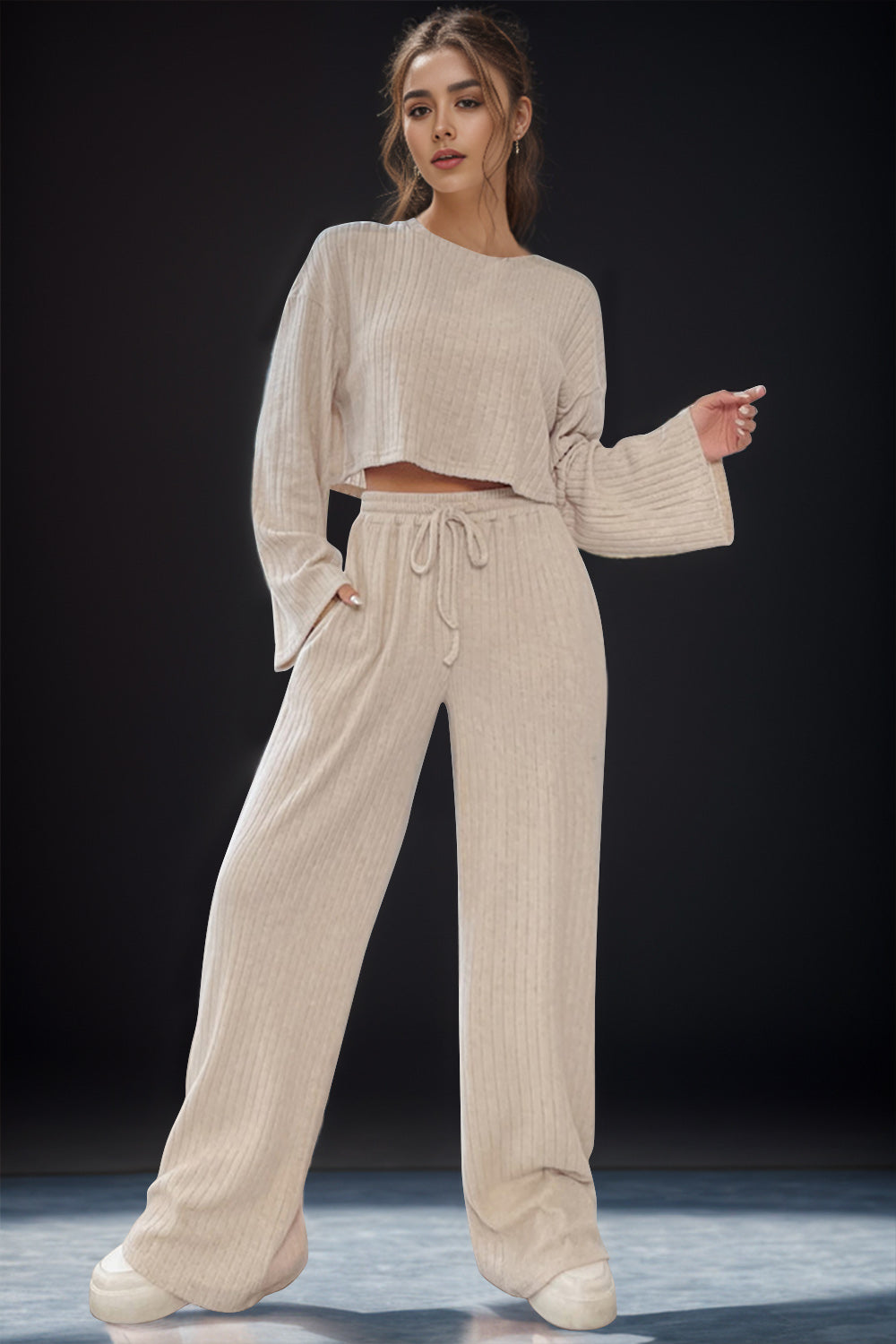 round neck long sleeve top and pants set