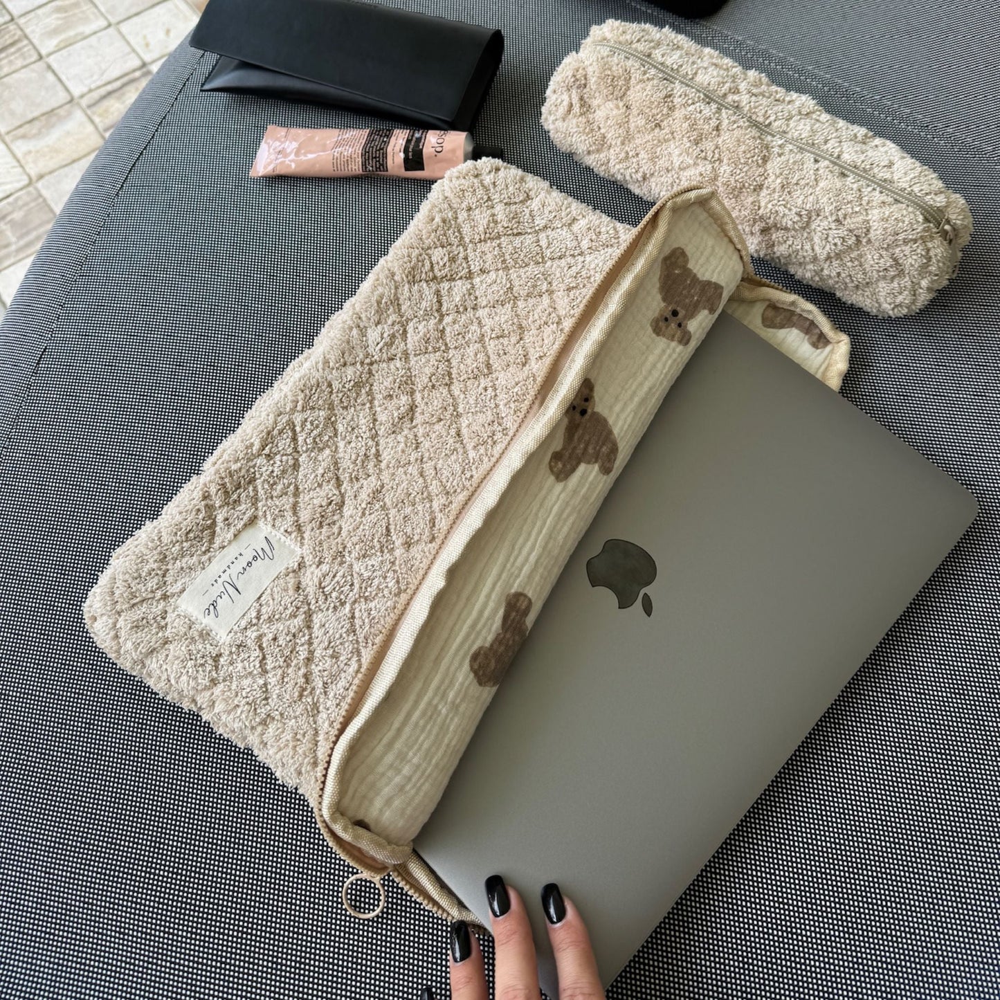 teddy laptop sleeve