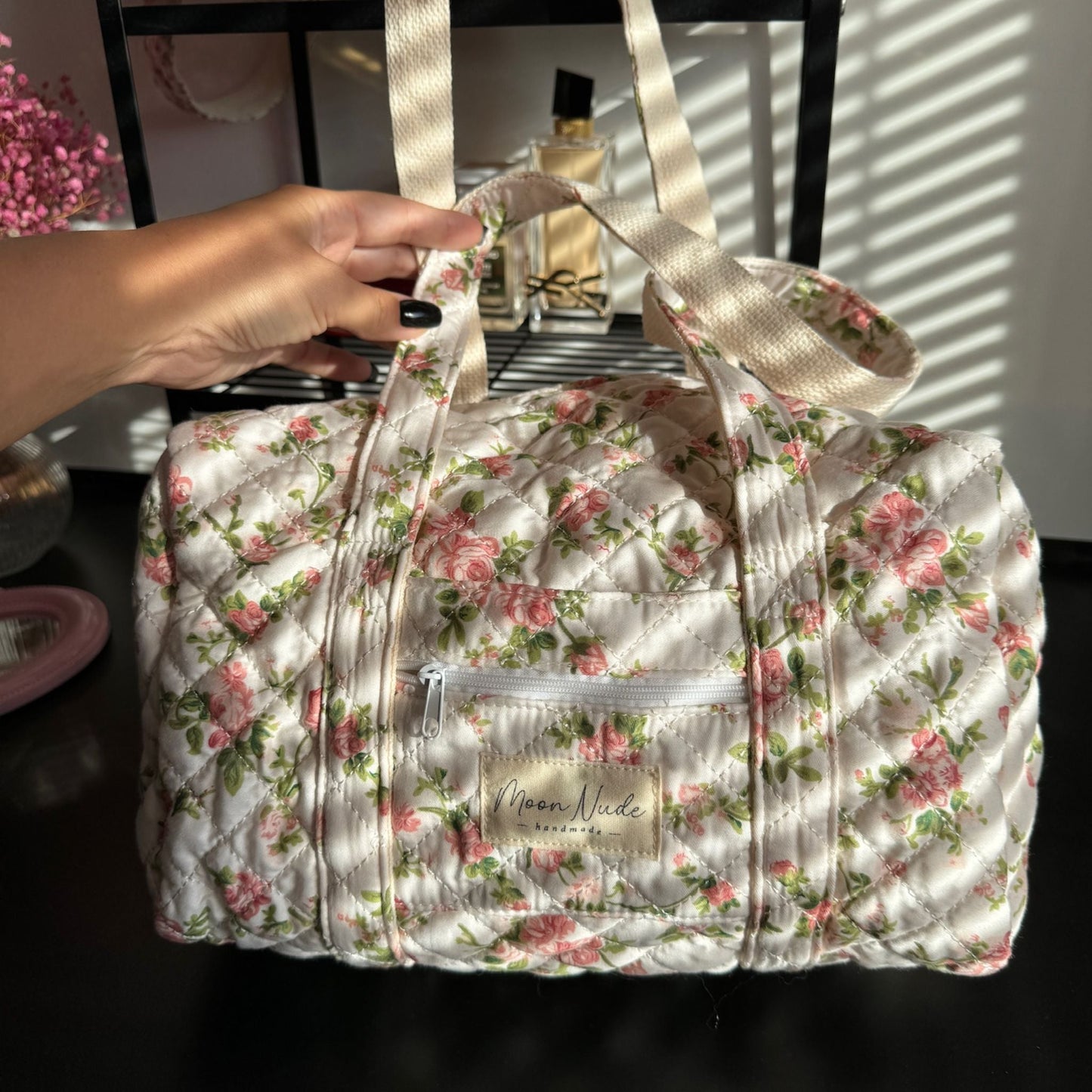 roze mini duffel bag