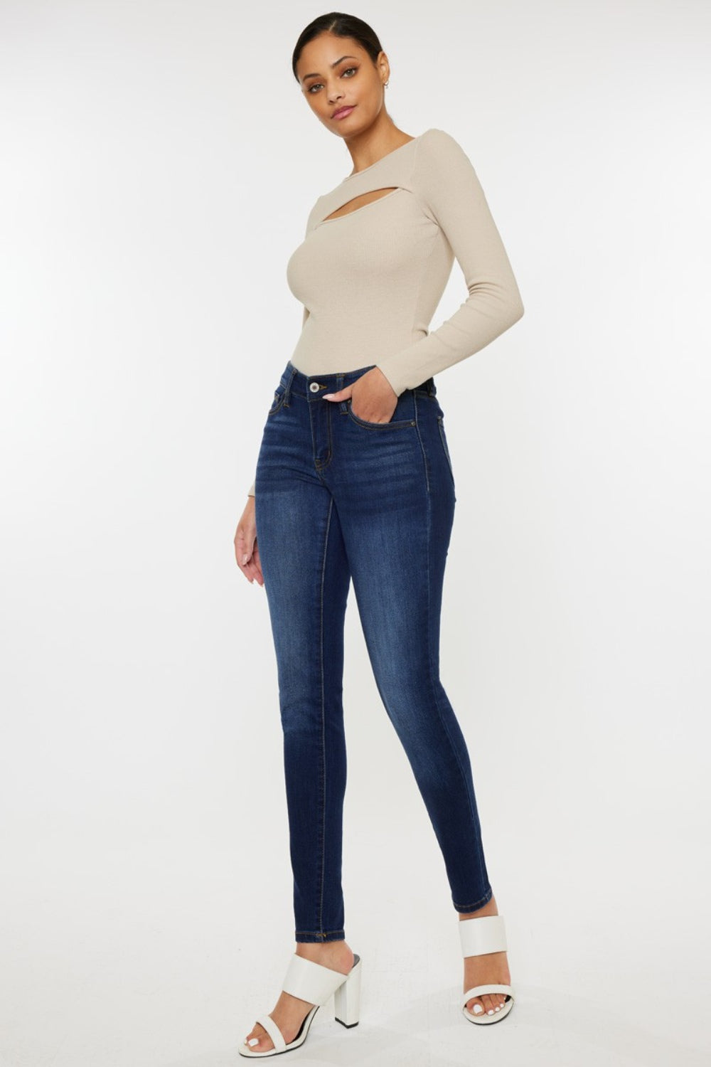 kancan mid rise gradient skinny jeans