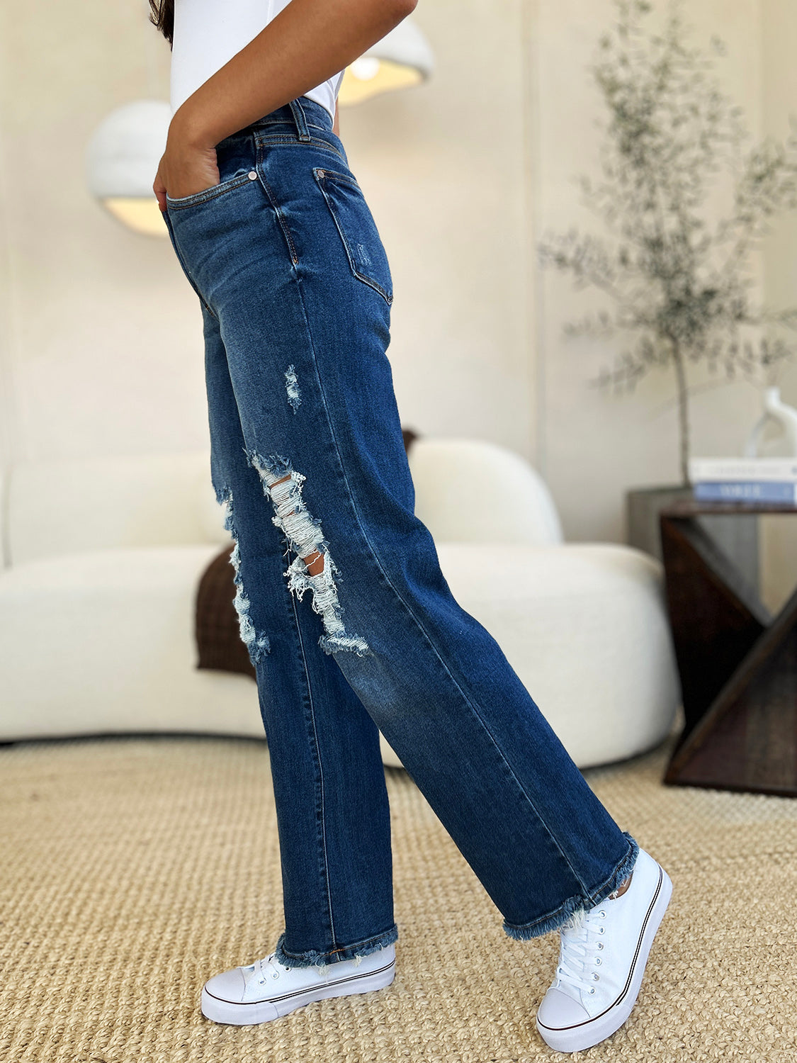 judy blue full size mid rise distressed raw hem jeans