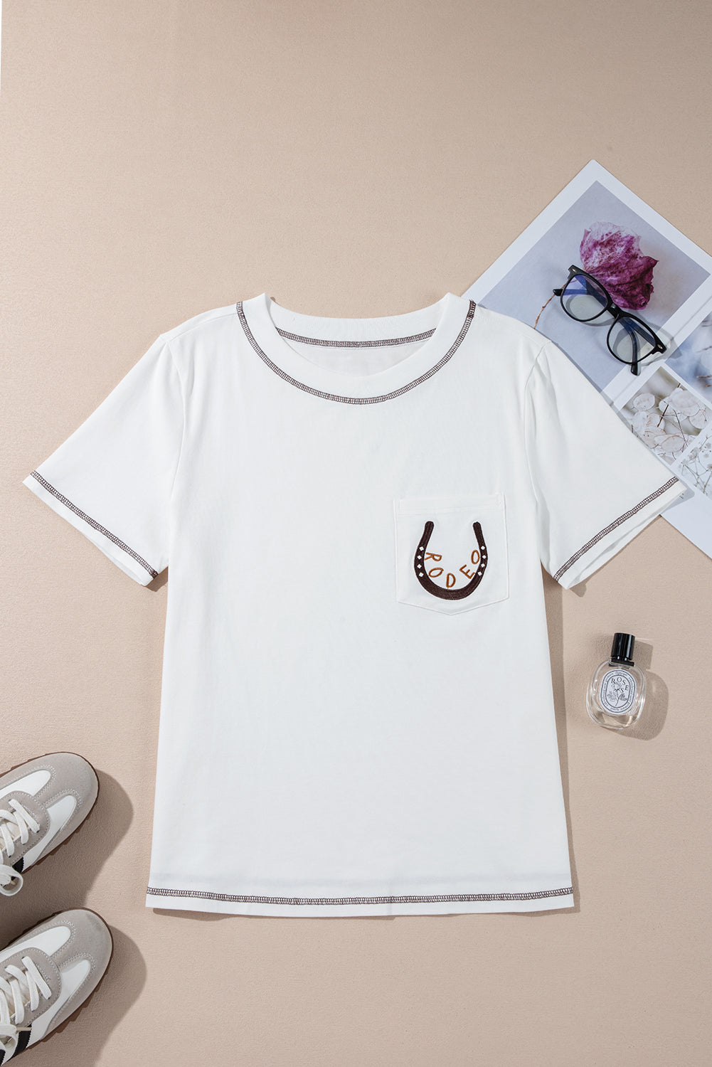 white rodeo horseshoe embroidered patch pocket t shirt