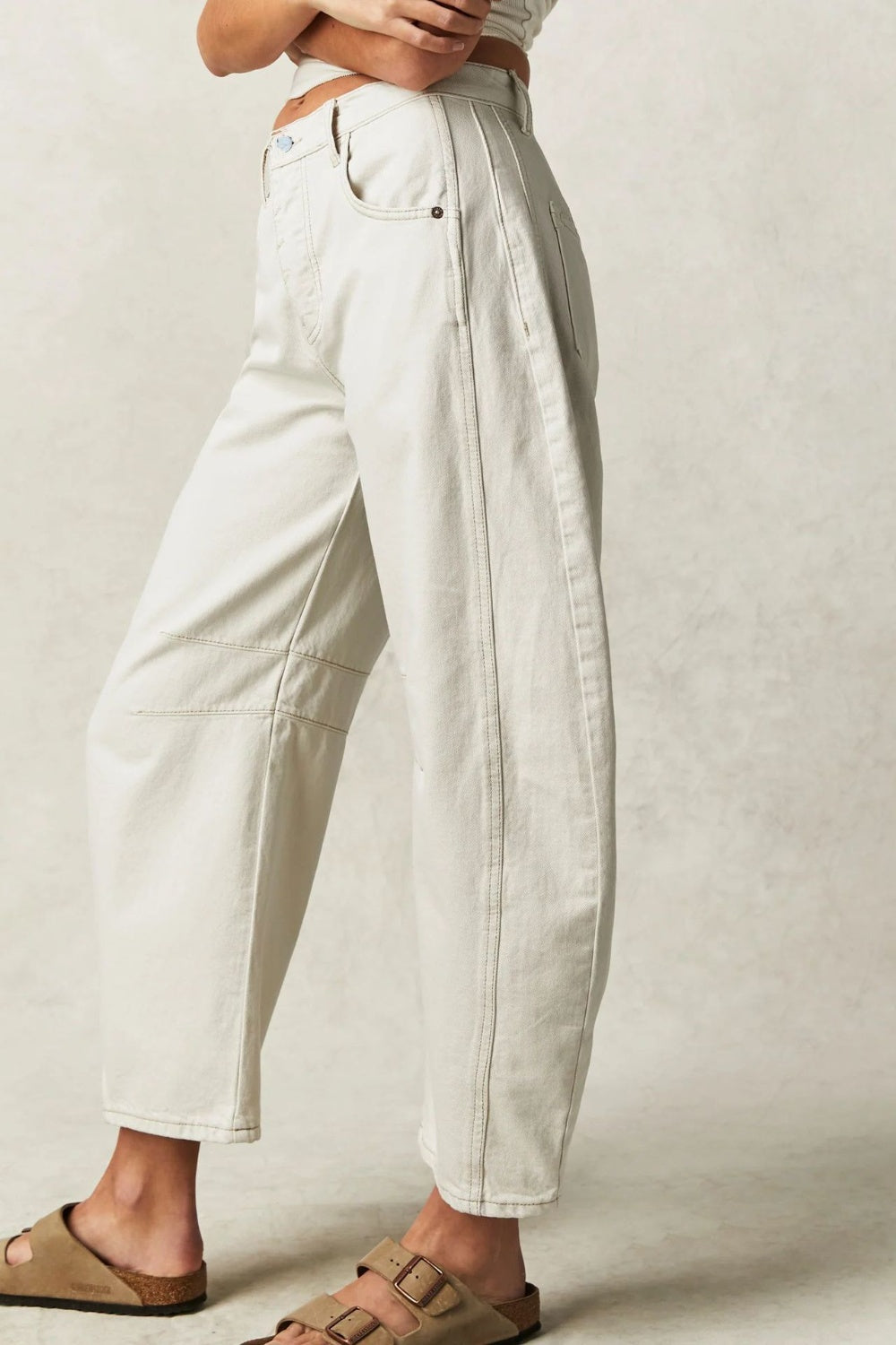 wide leg jeans with pockets