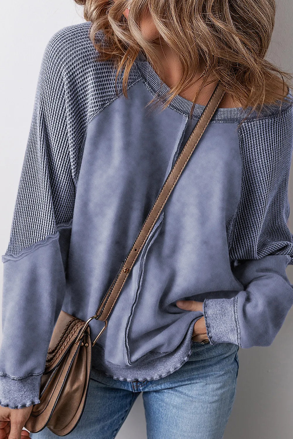 exposed seam long sleeve sweatshirt