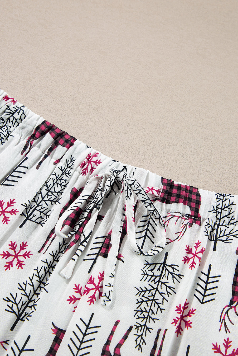 white christmas printed shirt and pants pajama set