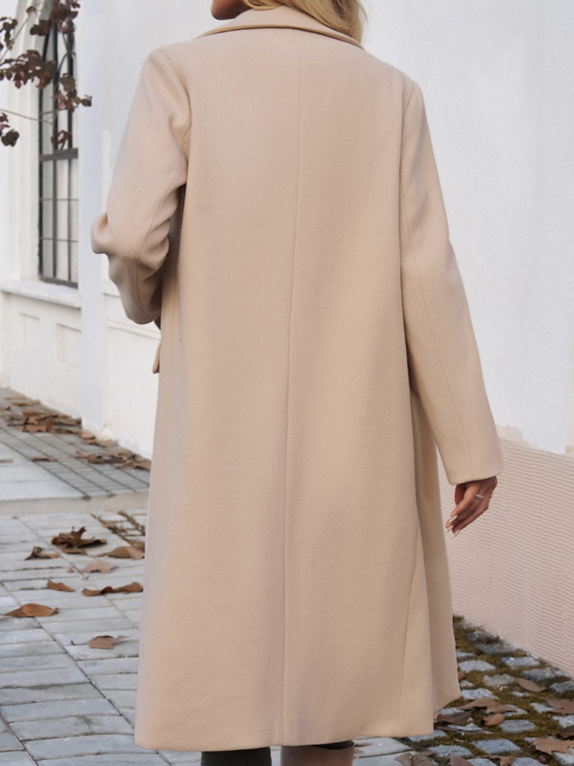 pocketed collared neck long sleeve coat