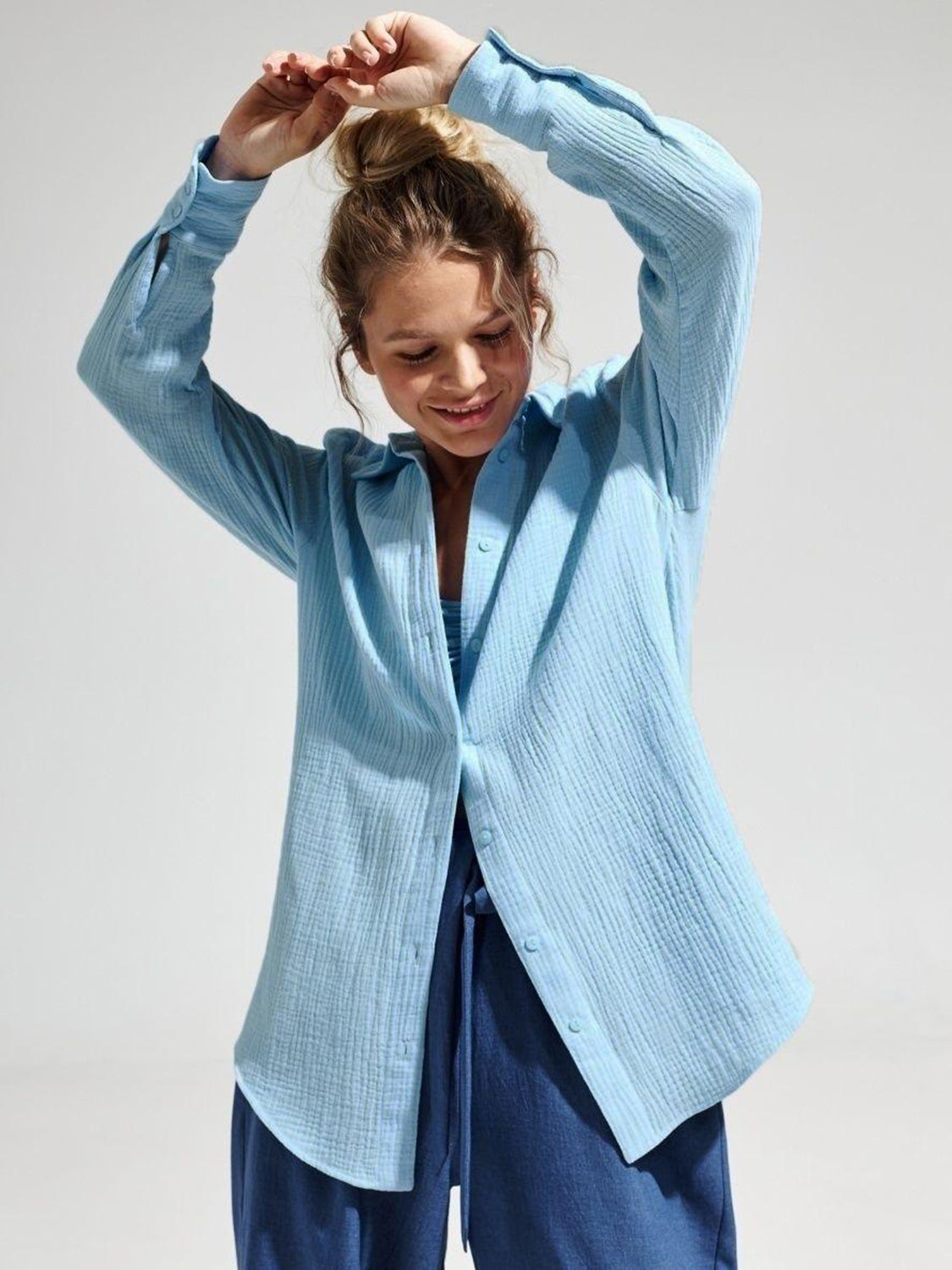 textured collared neck long sleeve shirt
