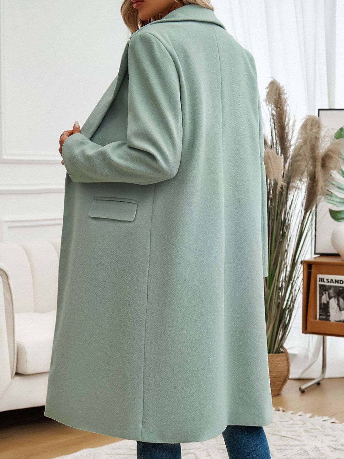 pocketed collared neck long sleeve coat