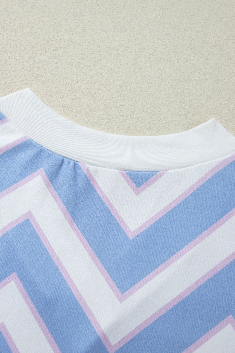 sky blue zigzag striped print v neck oversized top