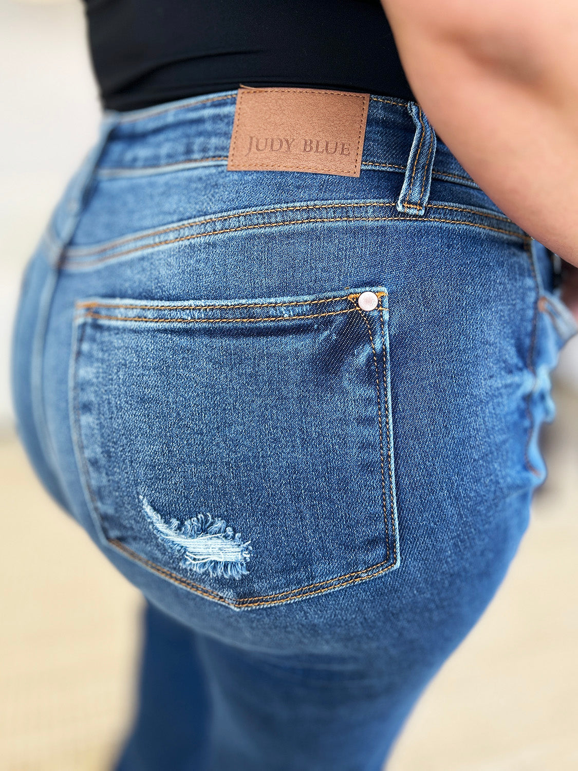 judy blue full size mid rise distressed raw hem jeans