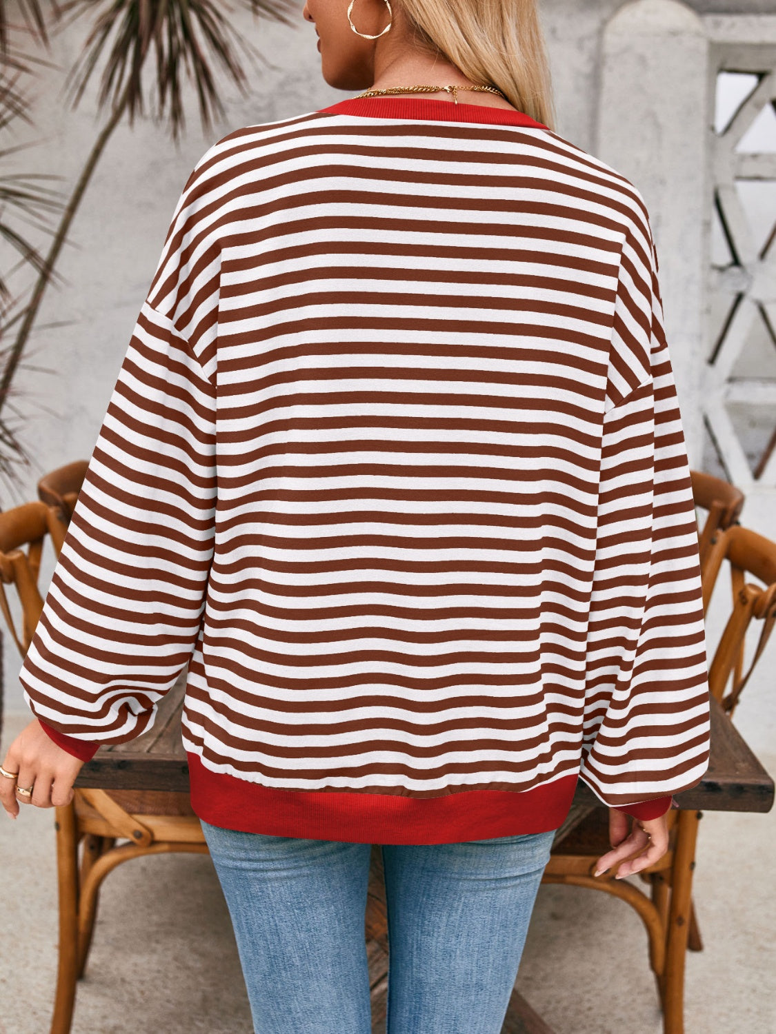 contrast striped long sleeve sweatshirt