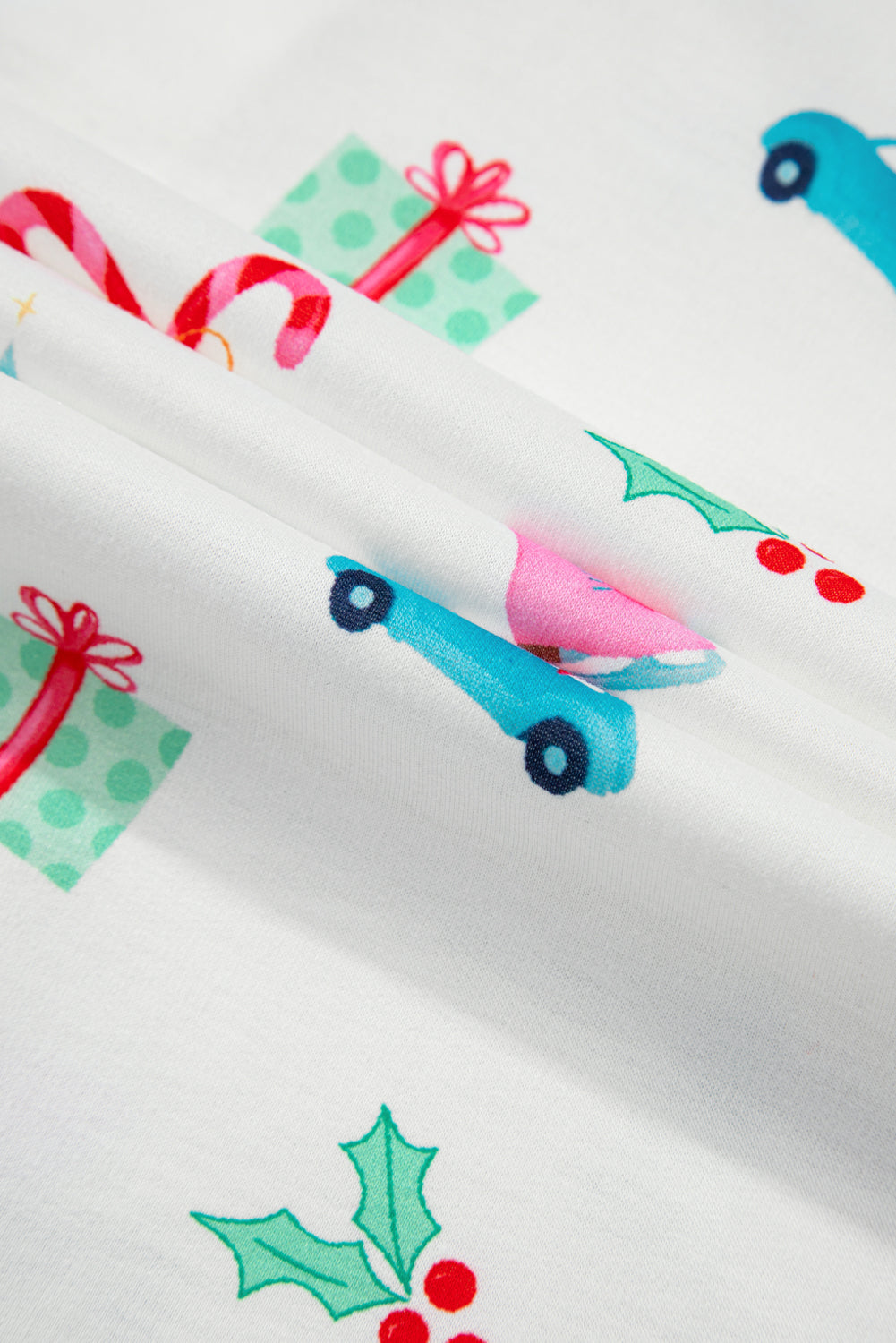white christmas print lapel shirt and pants sleepwear
