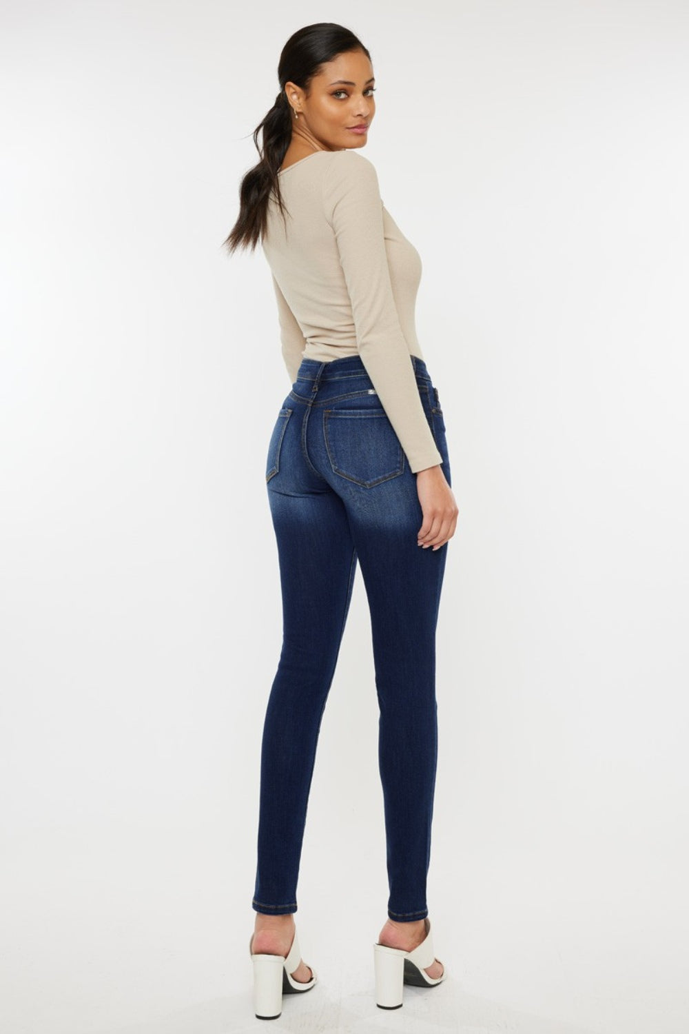 kancan mid rise gradient skinny jeans
