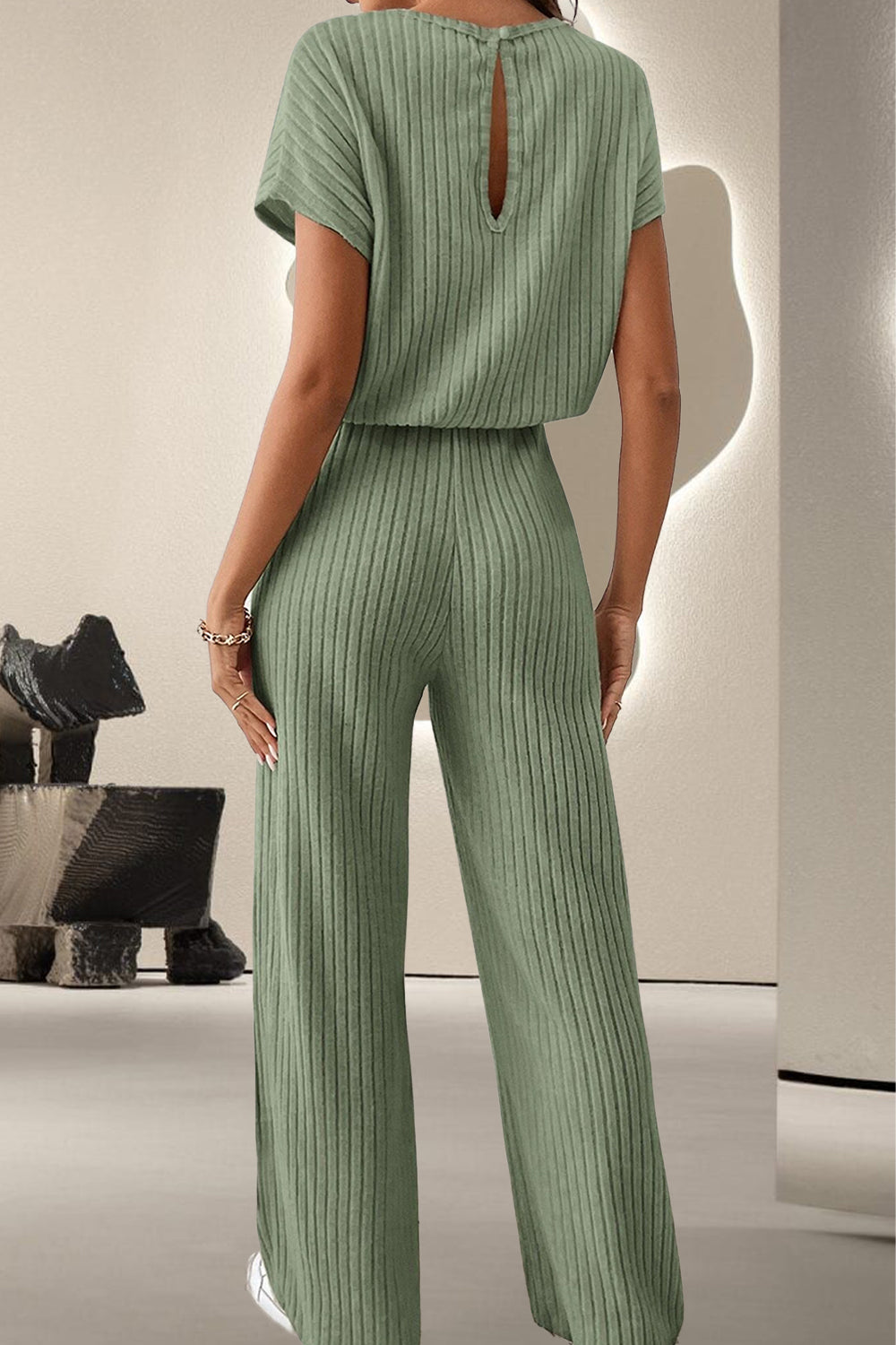 round neck short sleeve jumpsuit
