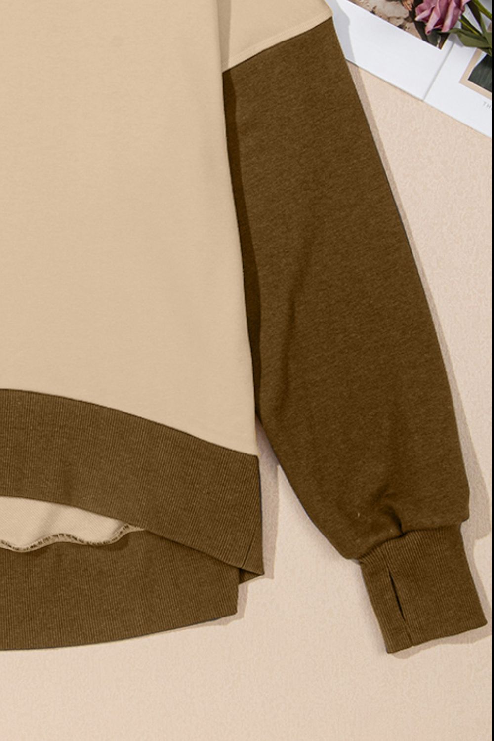 contrast round neck long sleeve sweatshirt