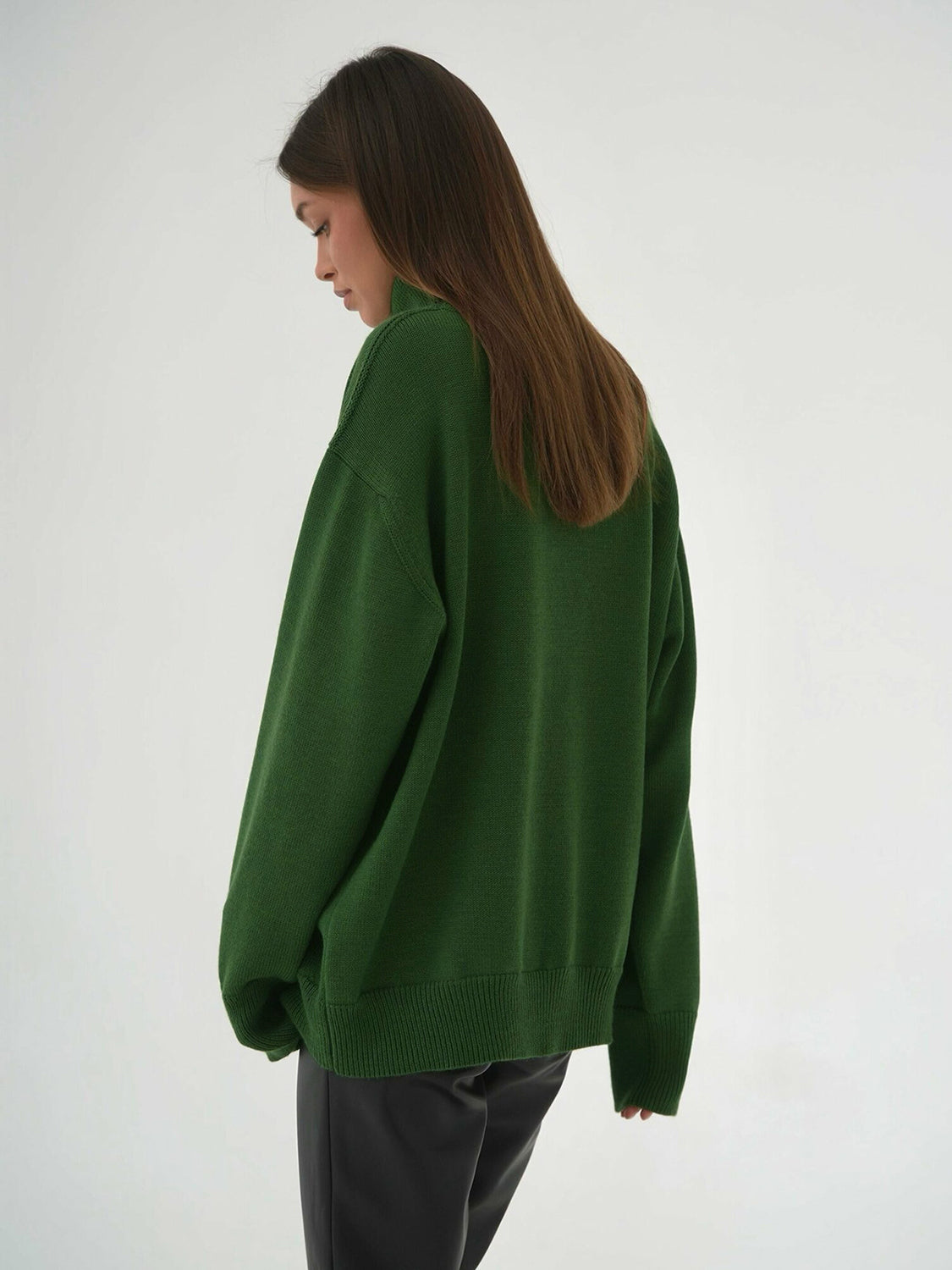 turtleneck long sleeve sweater