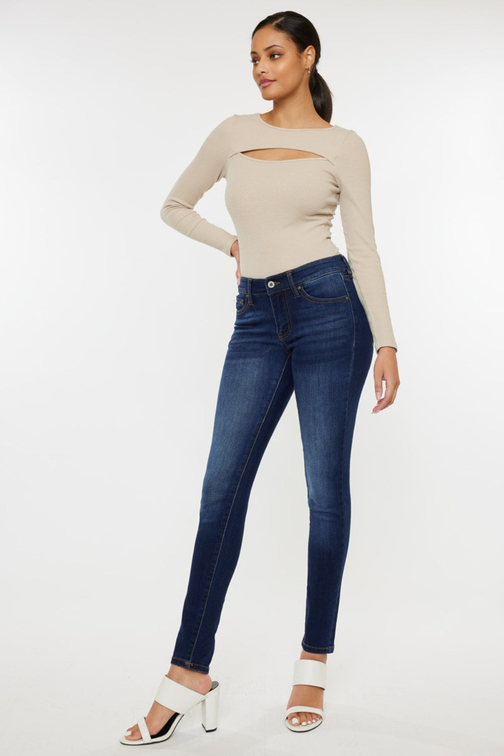 kancan mid rise gradient skinny jeans