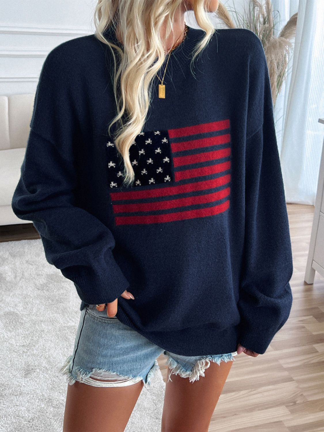 devine us flag round neck long sleeve knit top
