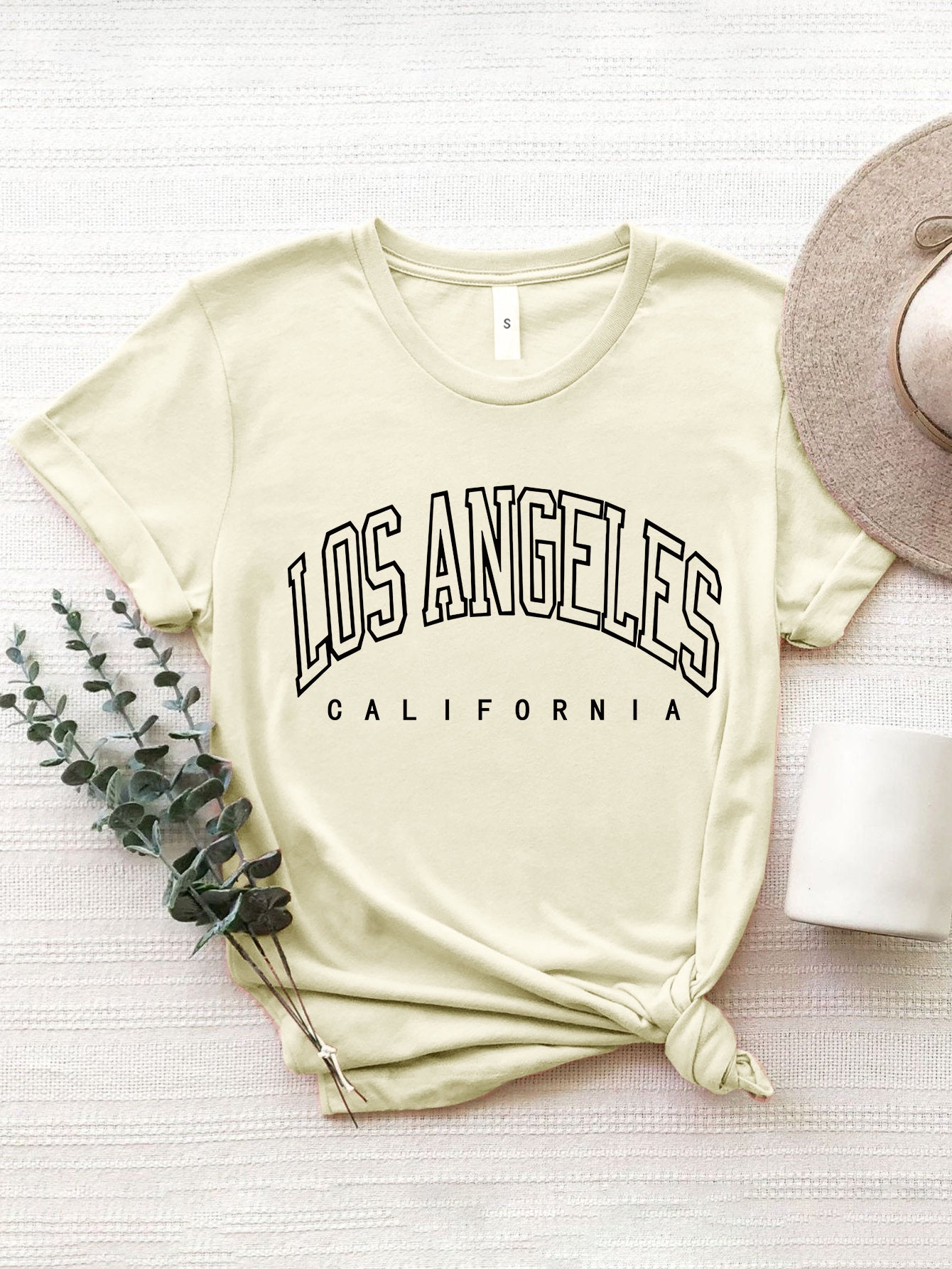 los angeles california round neck t-shirt