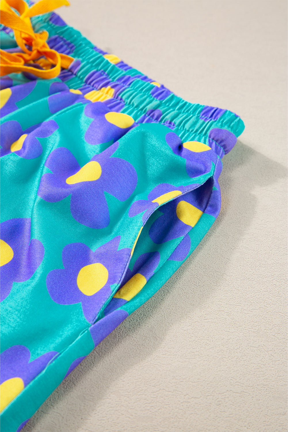 green flower print short sleeve shirt pajamas set