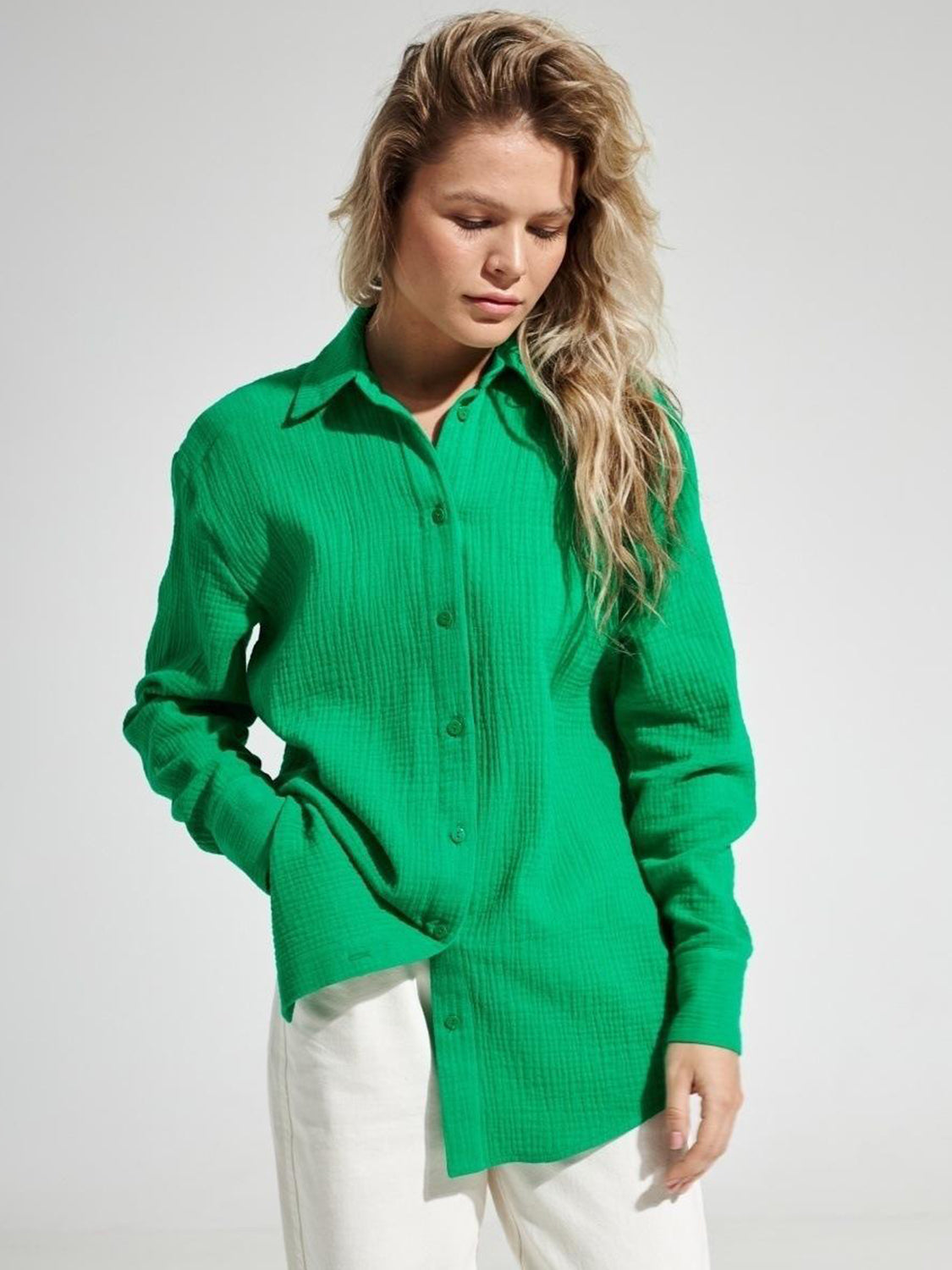 textured collared neck long sleeve shirt