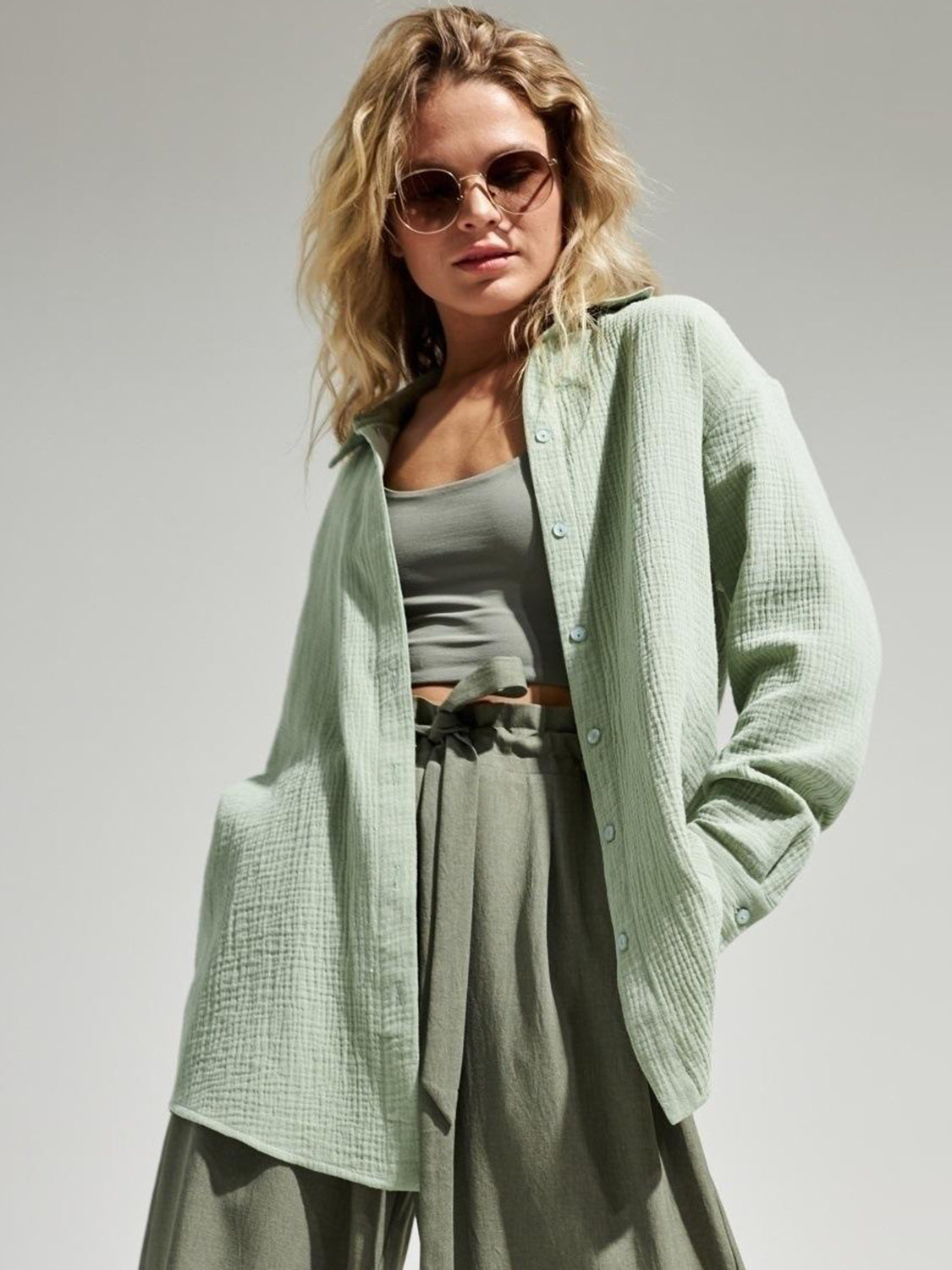 textured collared neck long sleeve shirt