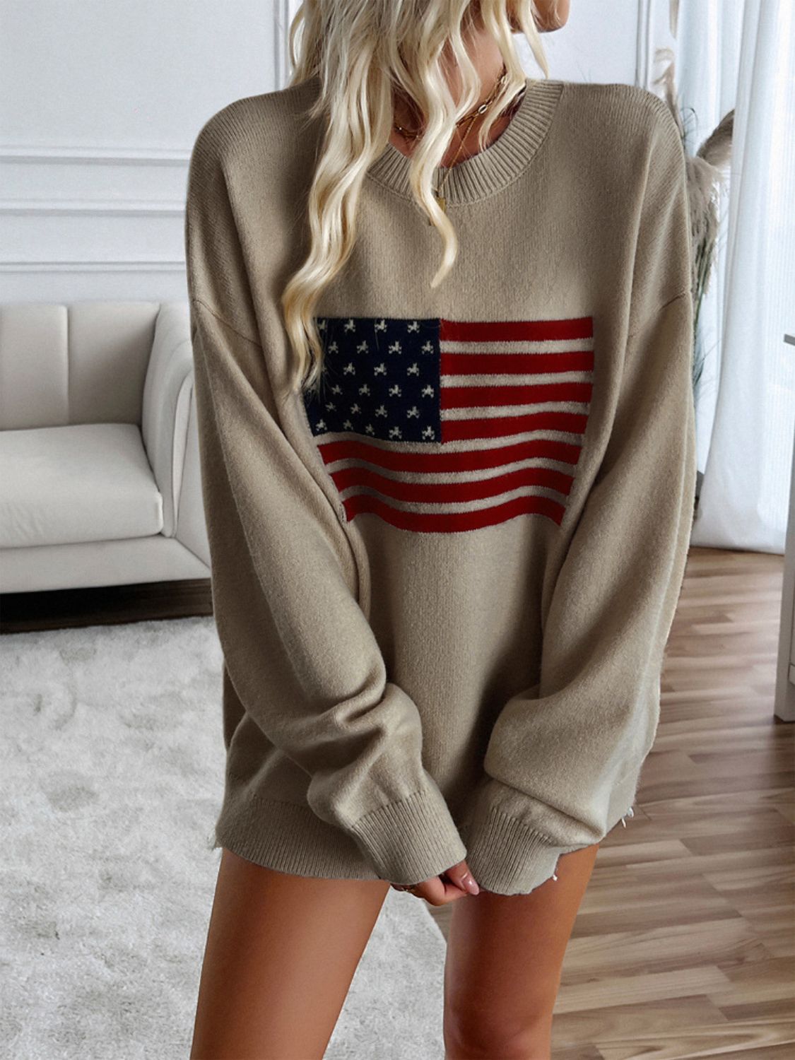 devine us flag round neck long sleeve knit top