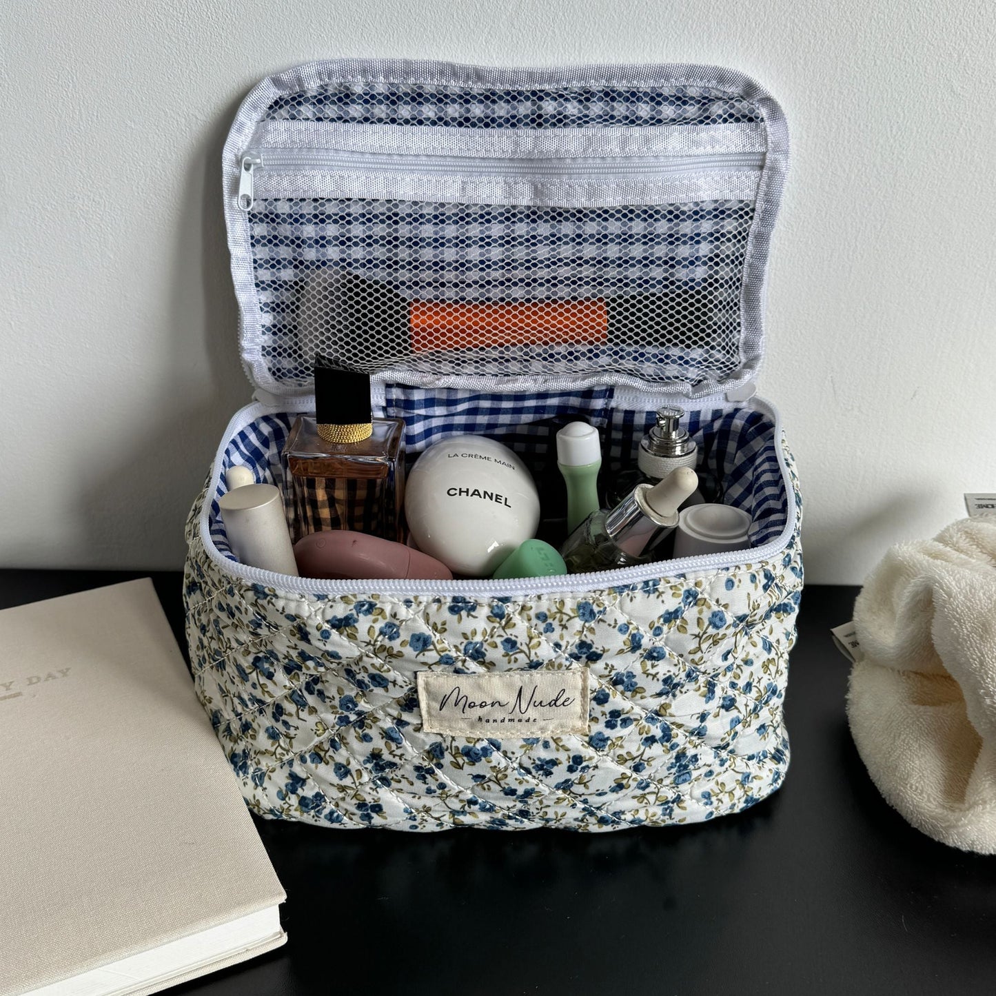 spring vanity bag