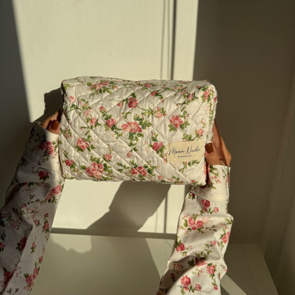 Roze Large Makeup Bag