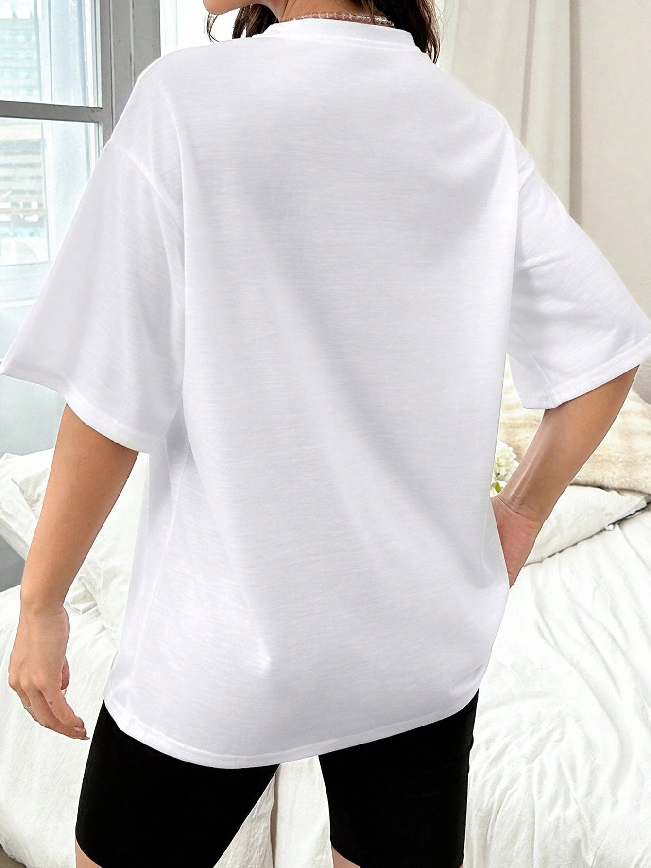 guitar graphic round neck half sleeve t-shirt